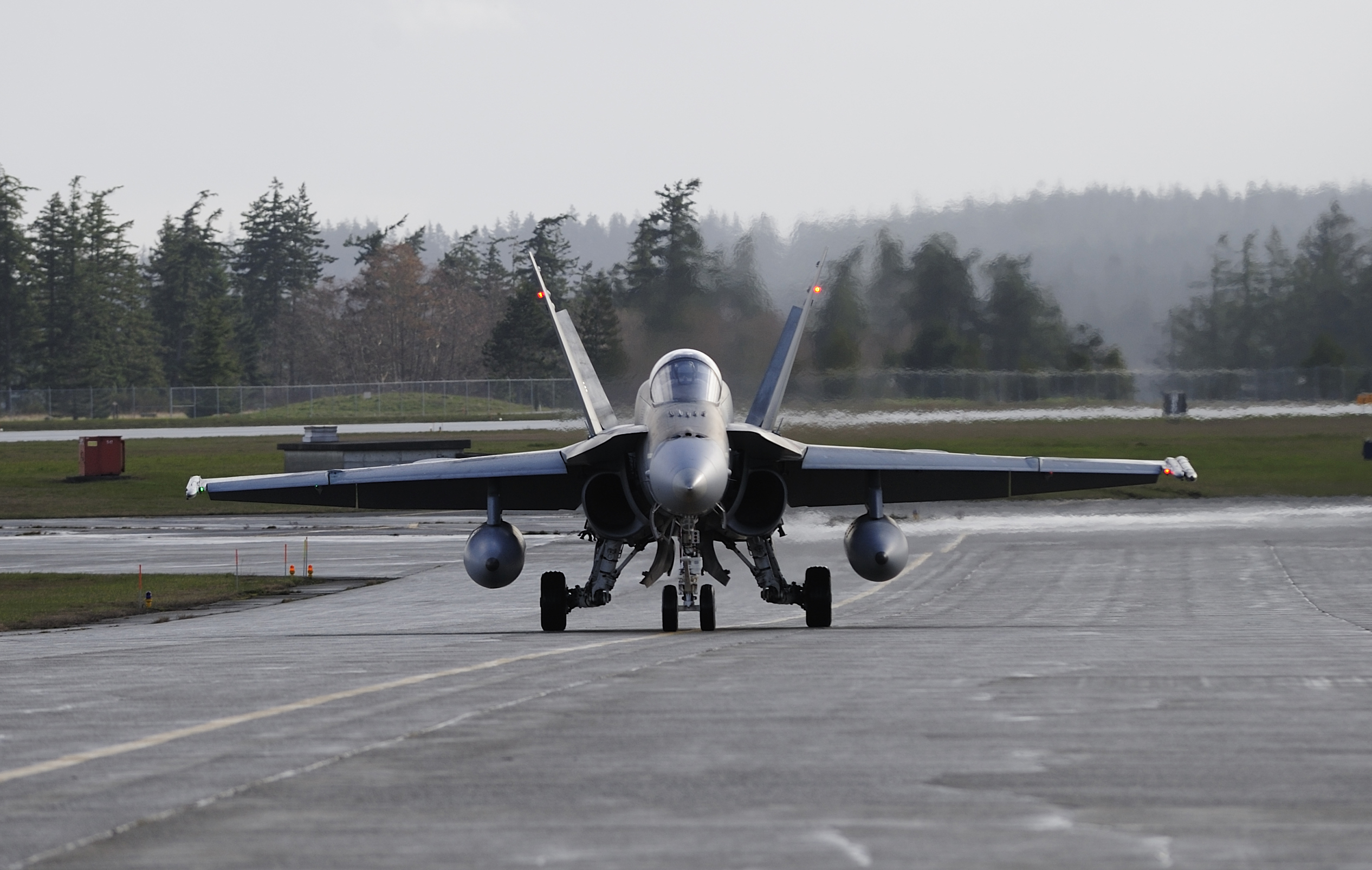 Editor’s Note March 16, 2016: New tender for Hangar 7 at 19 Wing Comox